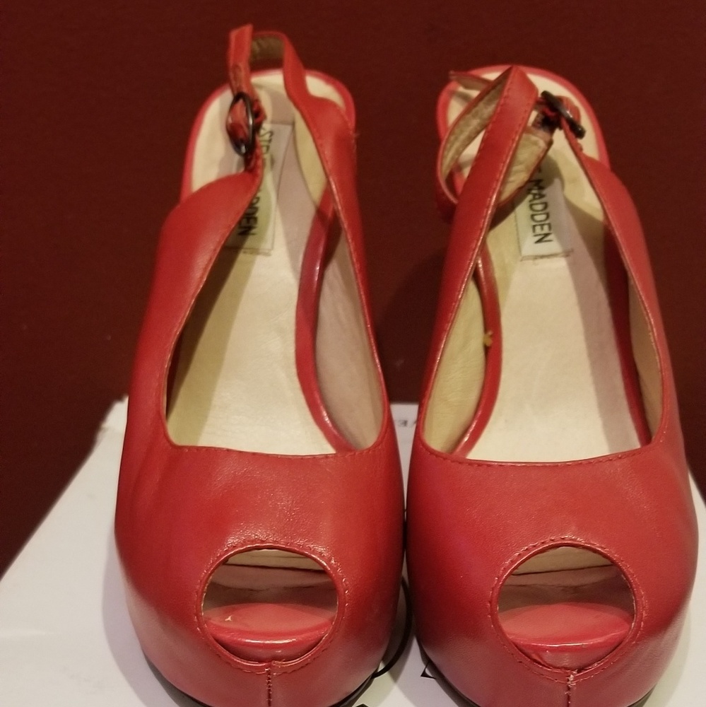 Steve Madden Stiletto Platform Slingback Peep Toe